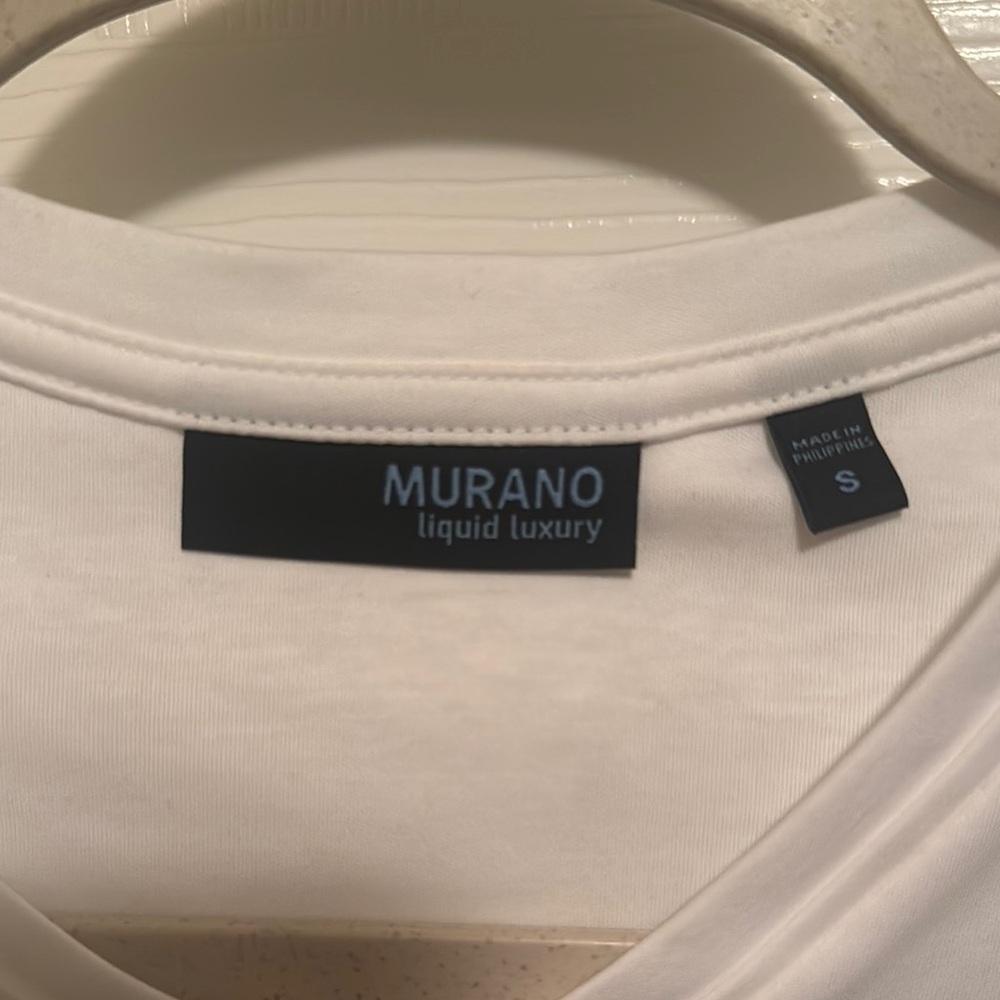 Murano White Short Sleeve Crew V Neck - Picture 3 of 3